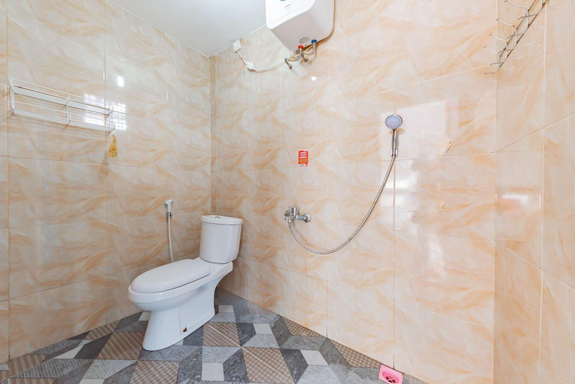 Reddoorz Resort Syariah @ Jaya Tirta Abadi Purwakarta Zimmer foto